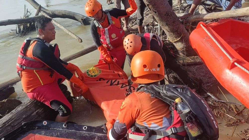 Remaja Tenggelam di Sungai Teso Ditemukan Meninggal Dunia