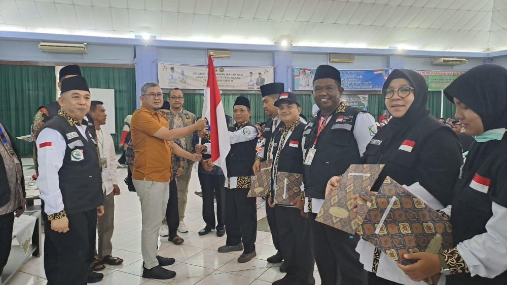 1.348 JCH Riau Diberangkatkan ke Madinah