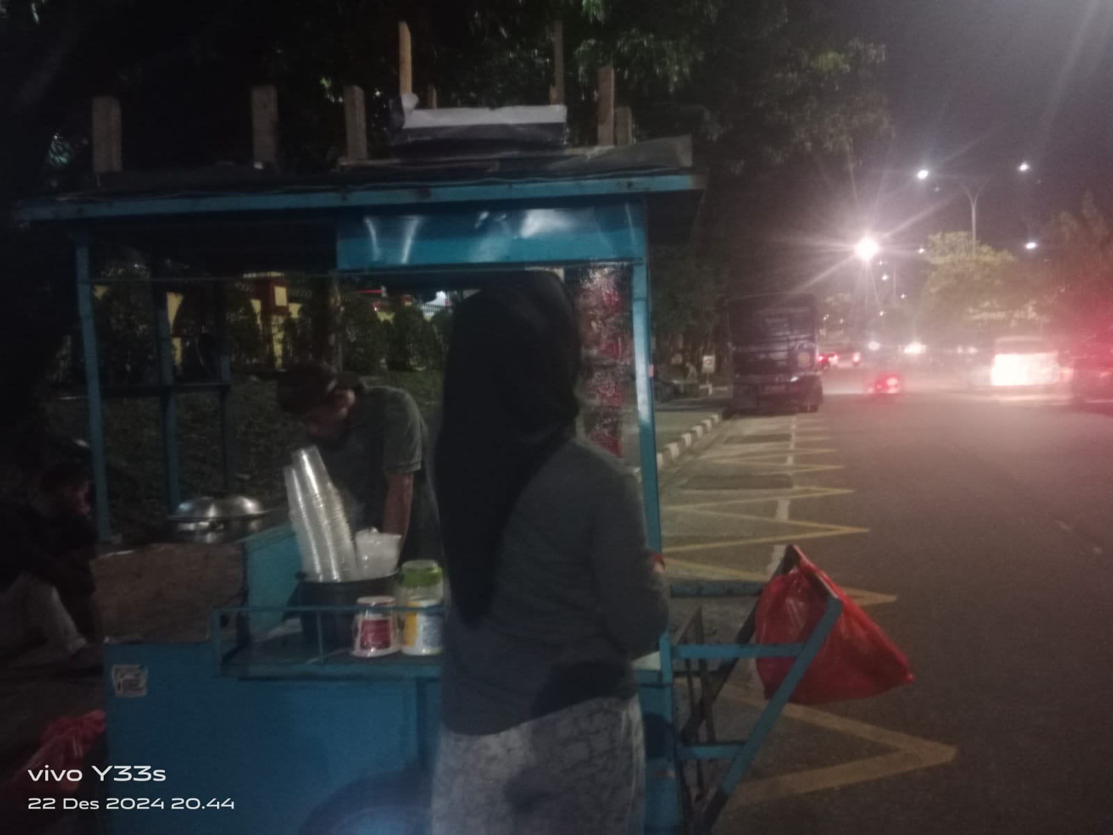 Pedagang di Jalan Diponegoro Ditertibkan Satpol PP Pekanbaru