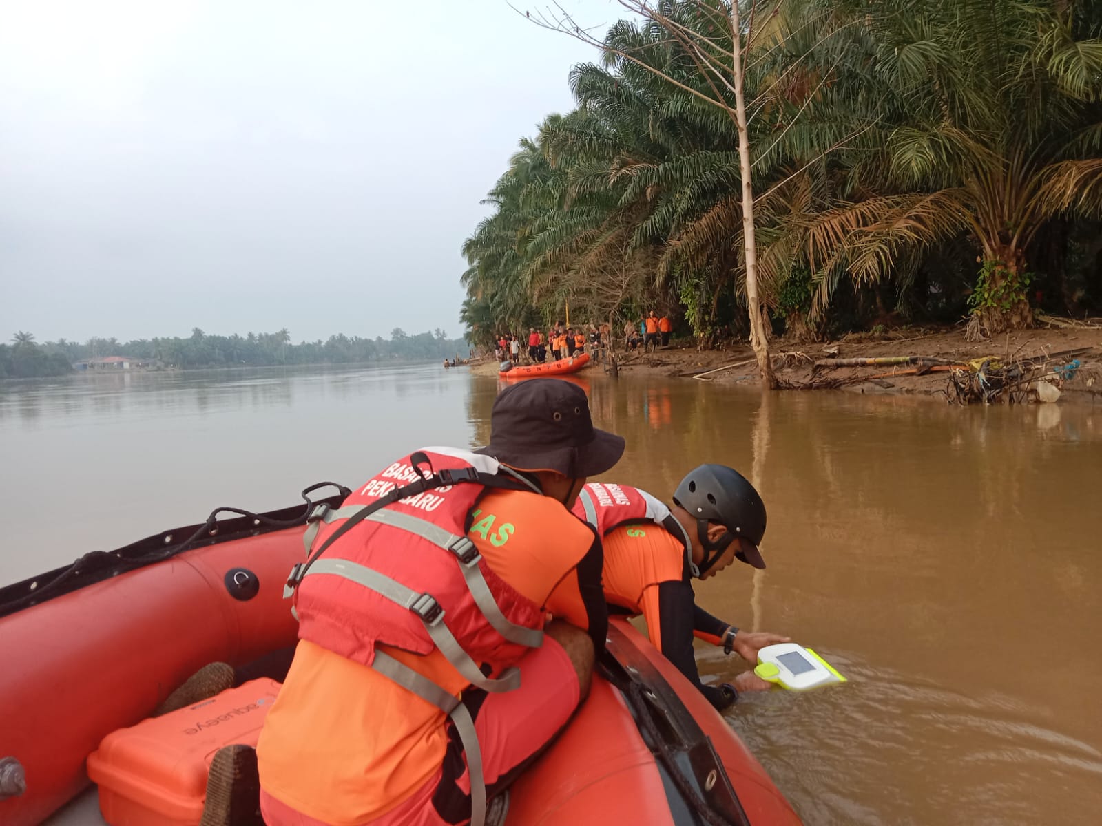 Pencarian Bocah Tenggelam di Rakit Kulim Masih Dilakukan