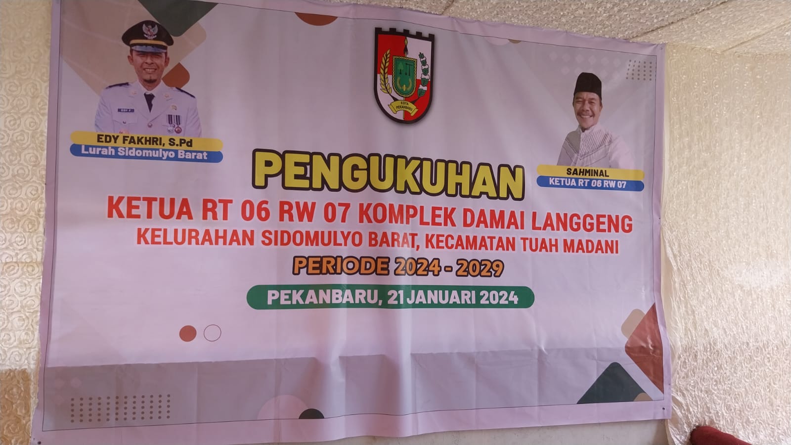 Lurah Amanahkan Pergantian Pengurus RT di Perumahan Langgeng