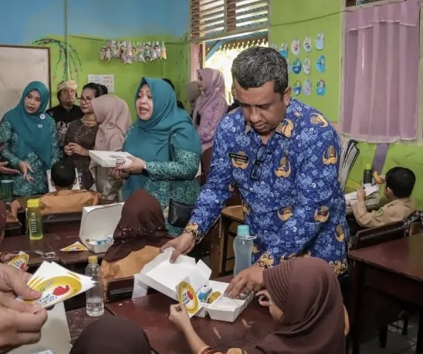 5.000 Siswa Pekanbaru Dapat Makan Bergizi Gratis