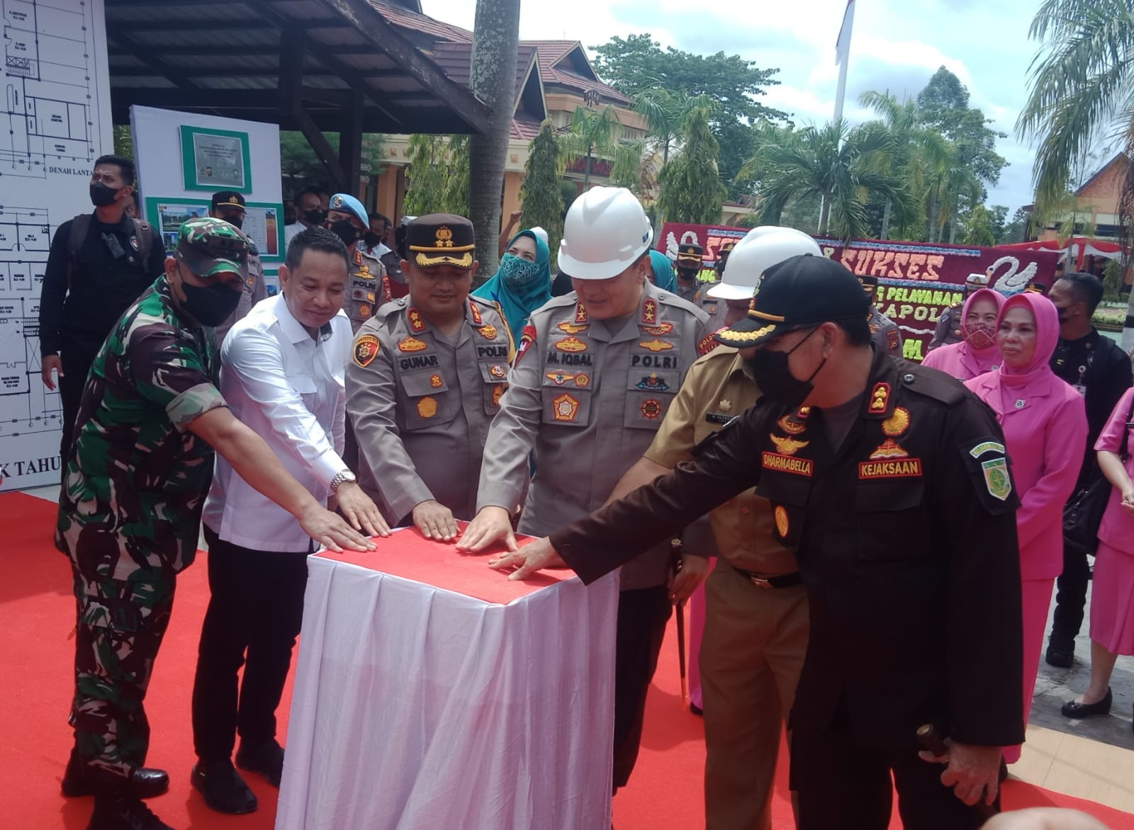 Kunker ke Siak, Kapolda Riau Apresiasi Pemda Jaga Keamanan Wilayah