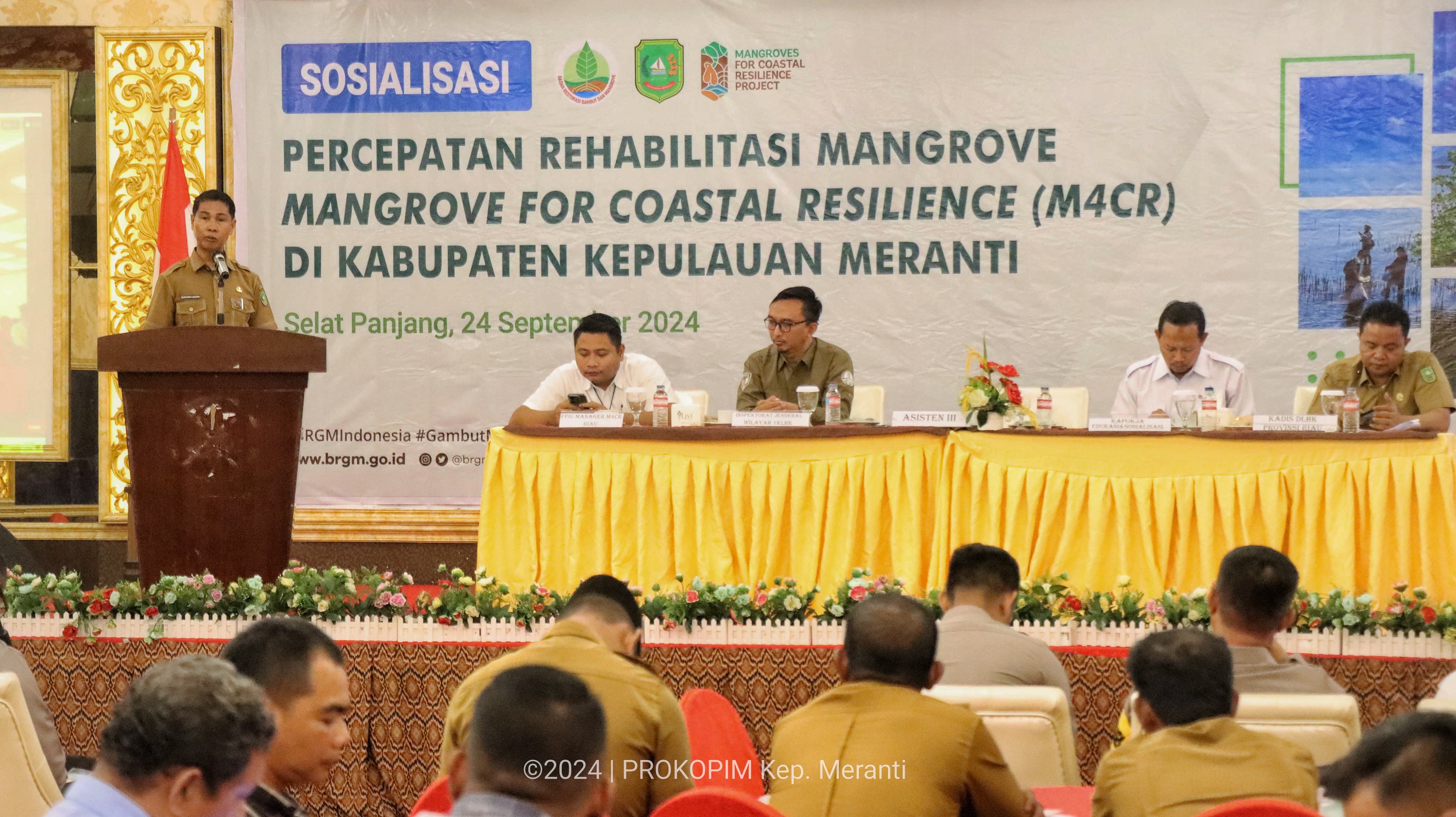 Badan Restorasi Gambut Sosialisasi Percepatan Rehabilitasi Mangrove di Meranti