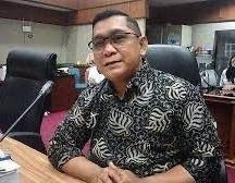 Indra Gunawan Sebut Siak Hancur, Zulfi Mursal: Menepuk Air di Dulang