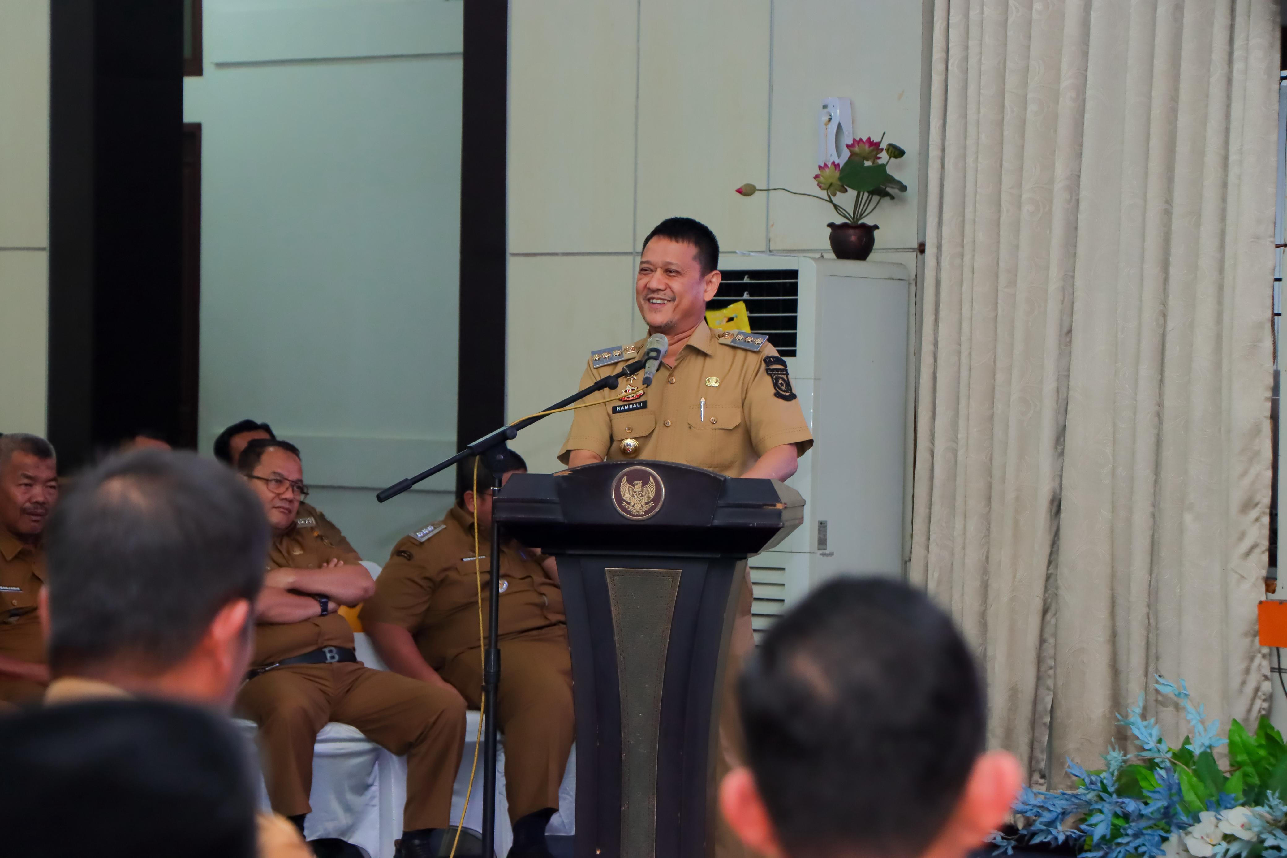 Rakor Kades/Lurah se-Kampar, Pj Bupati Hambali: Langkah Awal Kampar Lebih Maju