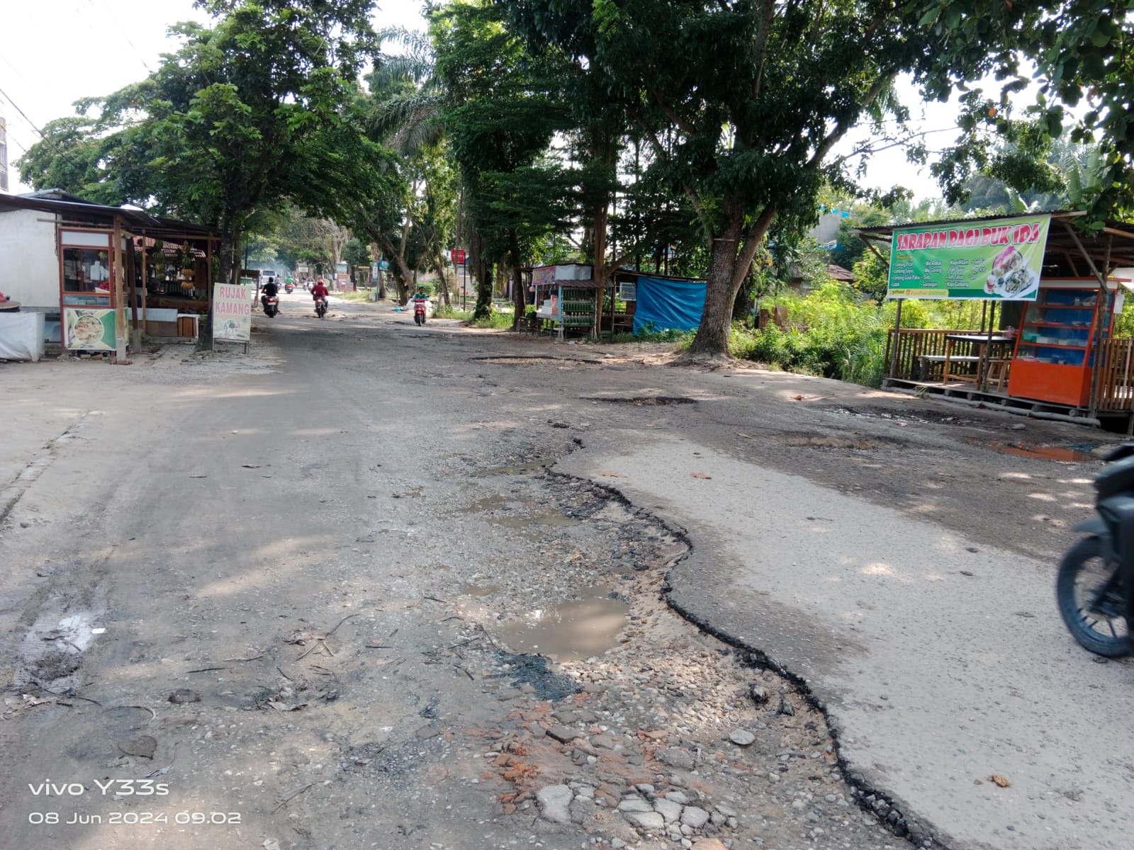 Masyarakat Sialang Munggu Tagih Janji Perbaikan Drainase