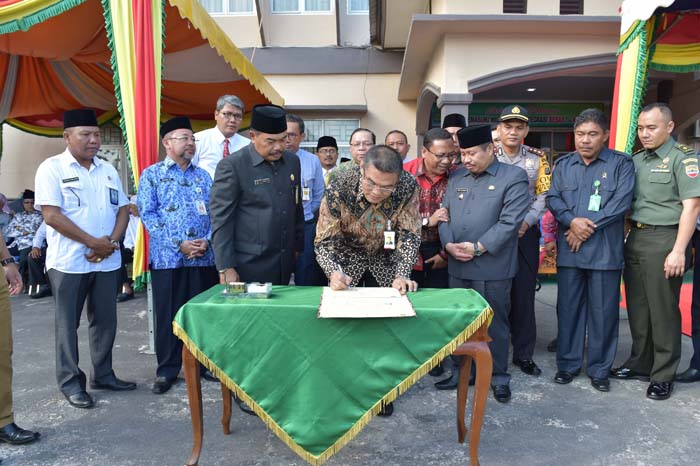 Sinergi Layanan Perbankan, Kemenag Bengkalis-Bank Riau Kepri Syariah Teken MoU