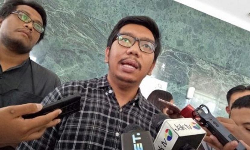 ICW Desak Jokowi Cabut Grasi Annas Maamun