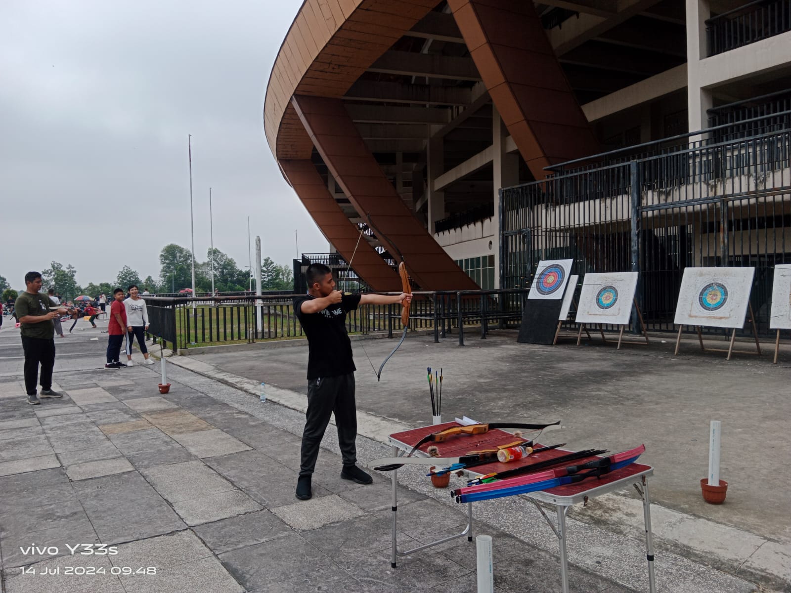 Latih Fokus dan Kesabaran, Olahraga Panahan Favorit di Stadion Utama Riau