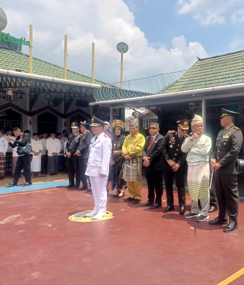 811 Napi Lapas Kelas IIA Tembilahan Terima Remisi Kemerdekaan