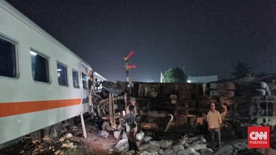 Laka Kereta Api Sribilah Utama dengan Mobil, 6 Meninggal Dunia