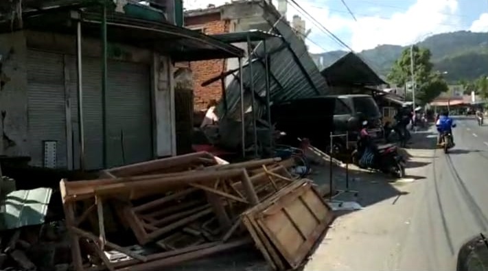 Lombok Kembali Diguncang Gempa 7,0 SR, Terasa Hingga Bali & Makassar