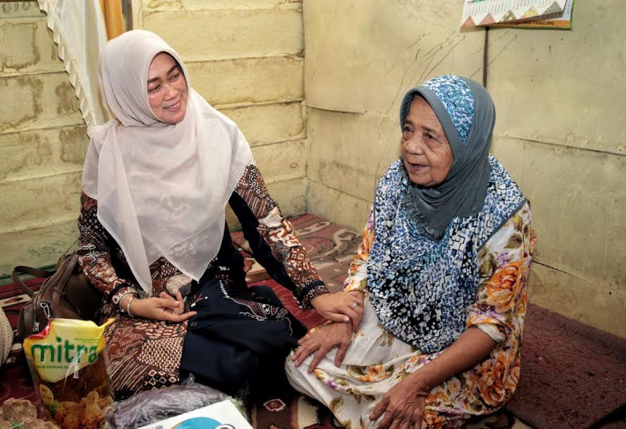 Cerita Nenek Gadis Dikunjungi Dekranasda Siak