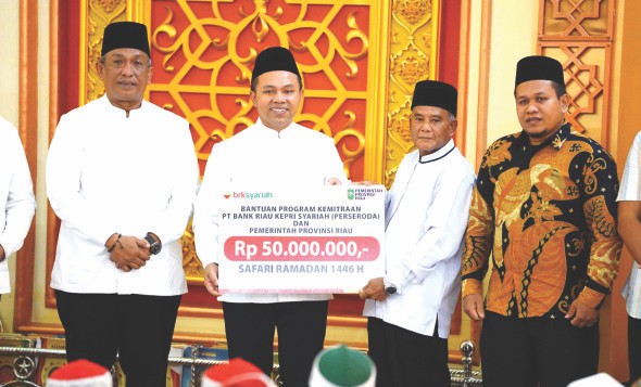 Gubri Abdul Wahid dan Wagubri SF Hariyanto Safari Ramadan